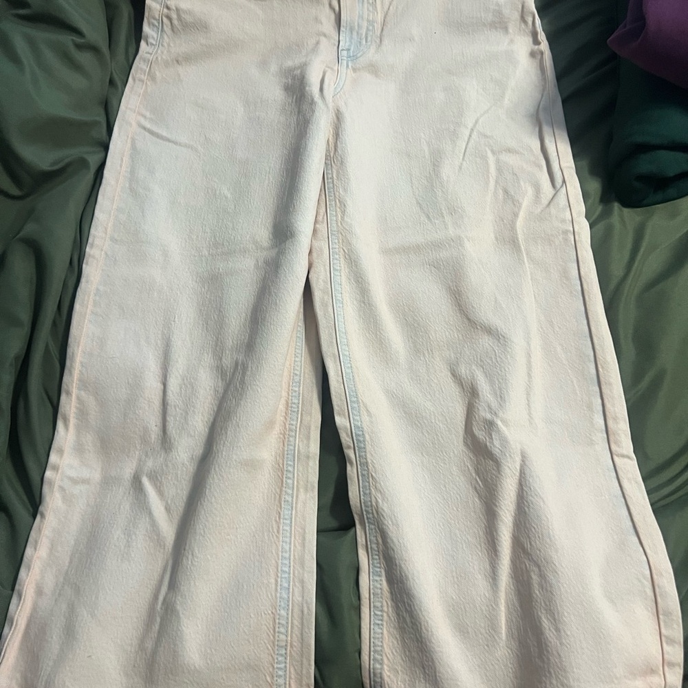 Reitmans Light Cream Ankle & Cropped Jeans